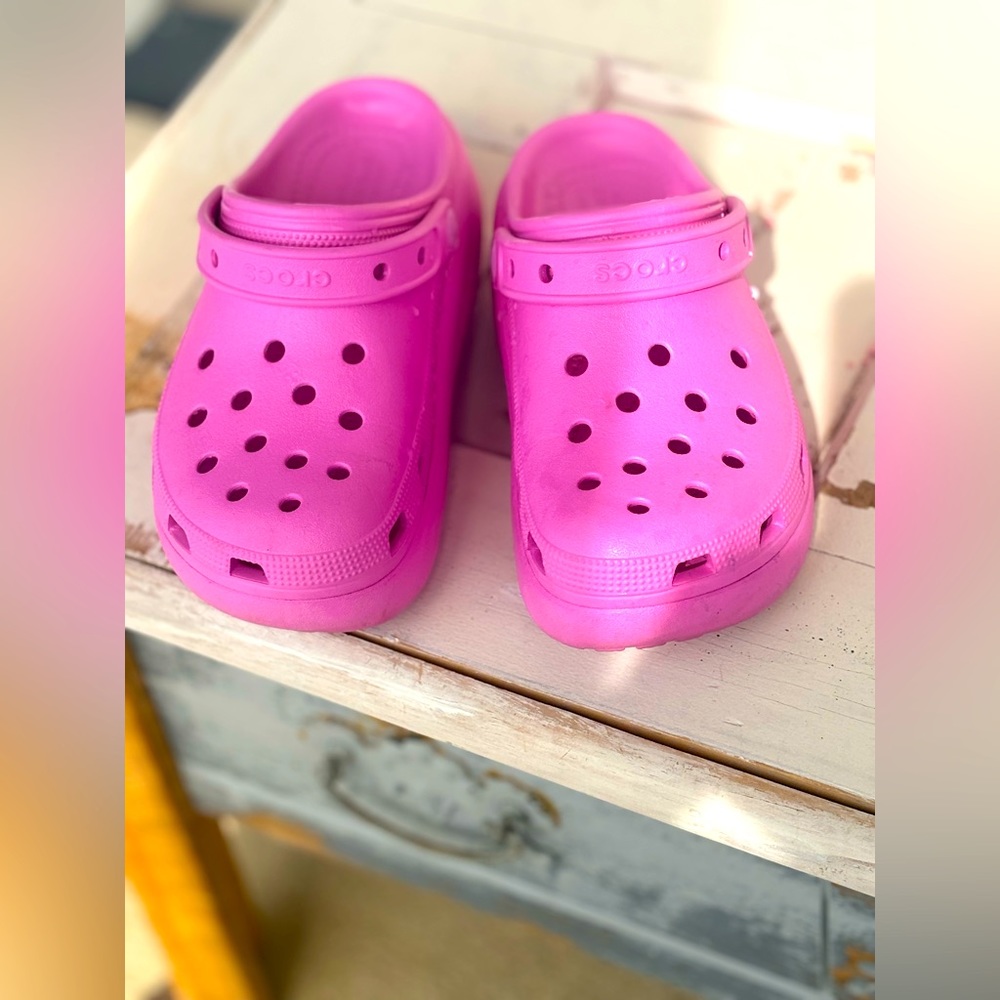 Pink Crush Crocs J4